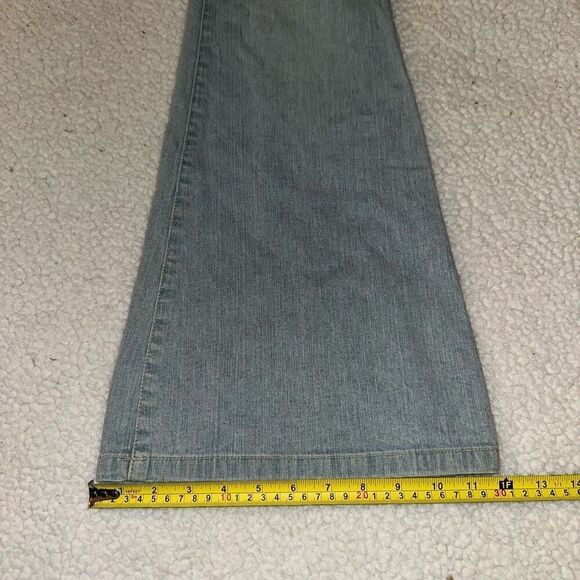 Tommy Jeans Juniors Light Wash Denim Flare Y2K Size 7 NWT - Picture 11 of 12